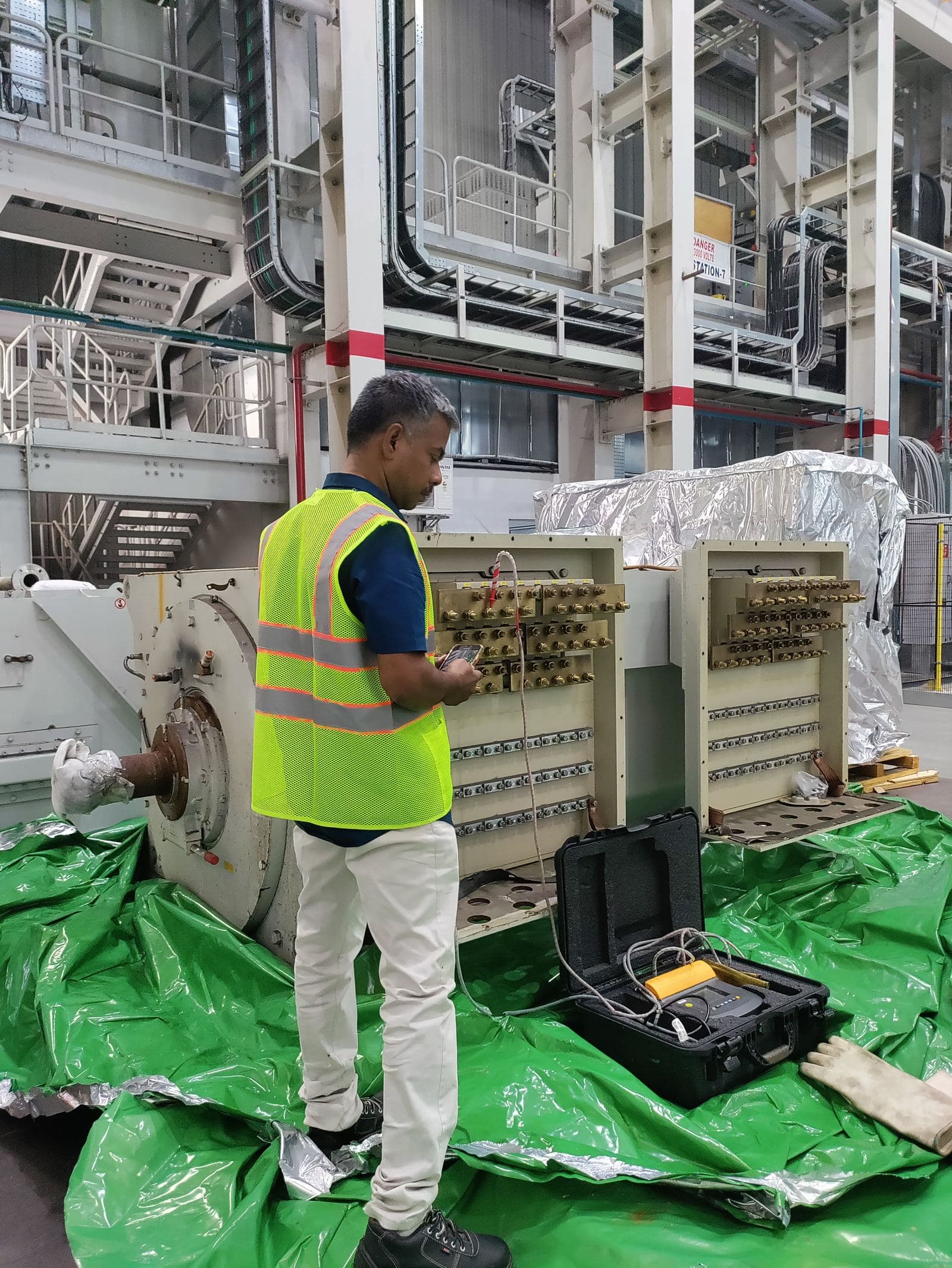 Our engineer on-site performing a winding health check up for a 4 MW 690 V induction motor